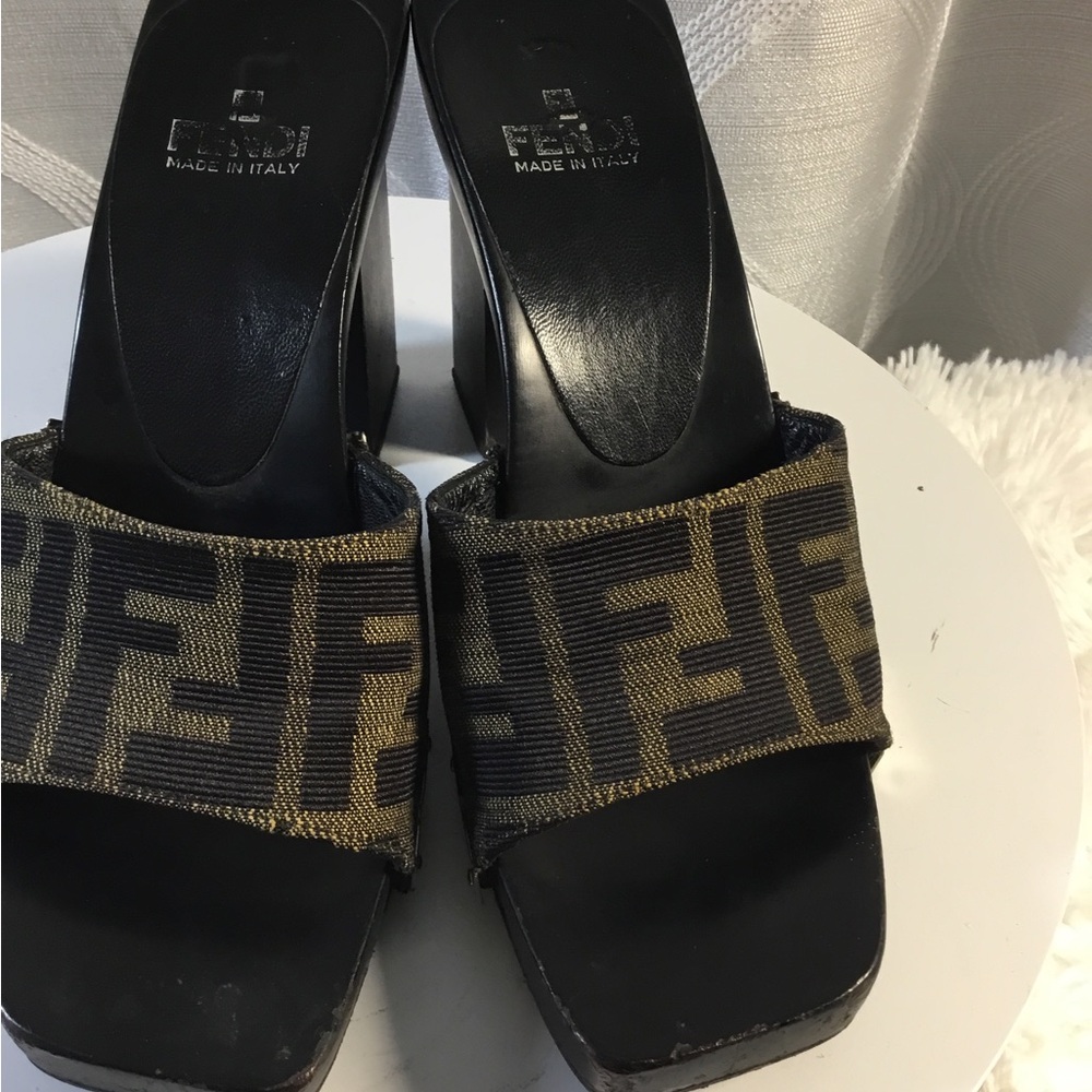 Fendi Black Leather Slide Sandals with Brown FF Jacquard Strap - Picture 7 of 7